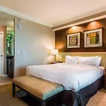 Signature Suites By Voyargo Deluxe Studio Mountain View 32Nd Fl